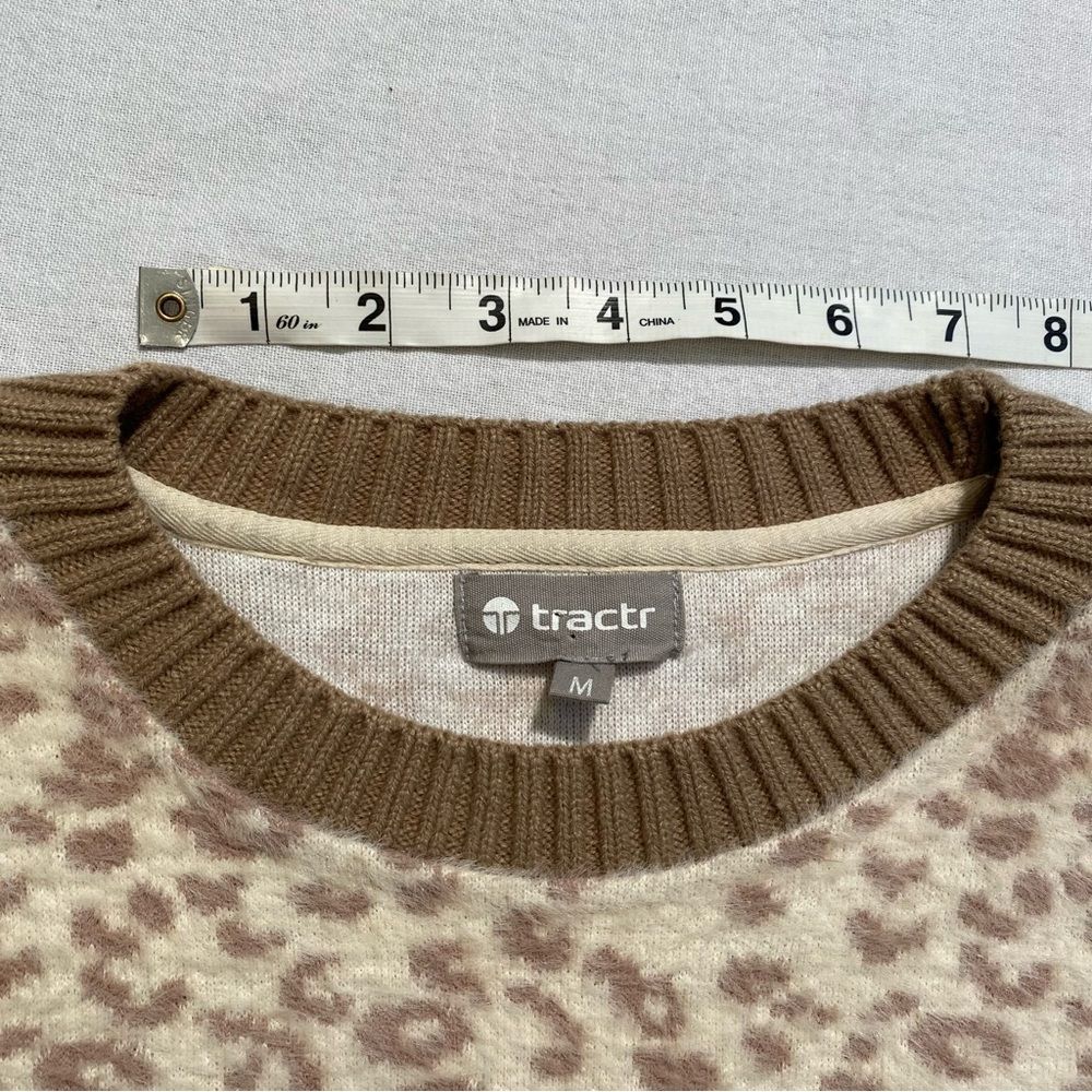 Tractr Beige Leopard Fuzzy Knit Cropped Sweater Balloon Sleeve Women's M - Picture 5 of 12